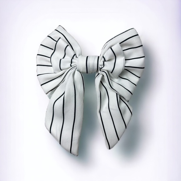 Prima Bonita Accessories - Black and White Striped Bow Cotton Hairclip